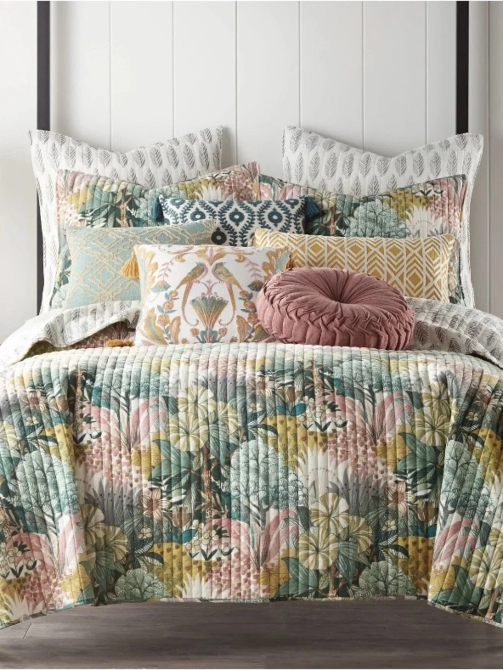 Ashika Quilt Set - Levtex Home 88x92 In